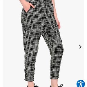 Gray plaid pants with detachable chain